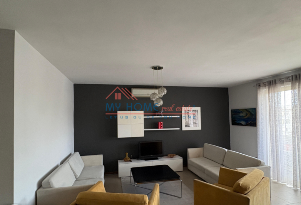 2+1 Apartment for rent near the Ballet School in Tirana