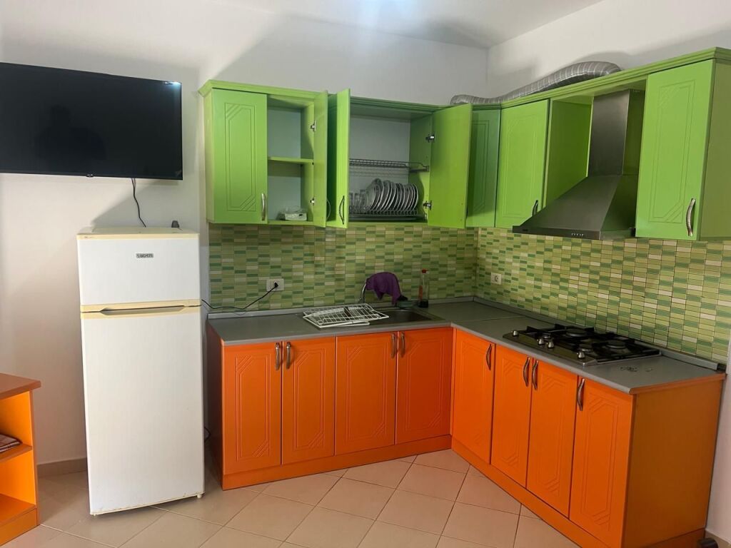 2+1 apartment for rent – Shkëmbi i Kavajës!
