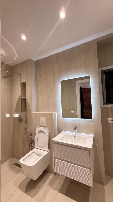 Apartment For Sale 1+1 At 21 Dhjetori (ID B110602) Tirana