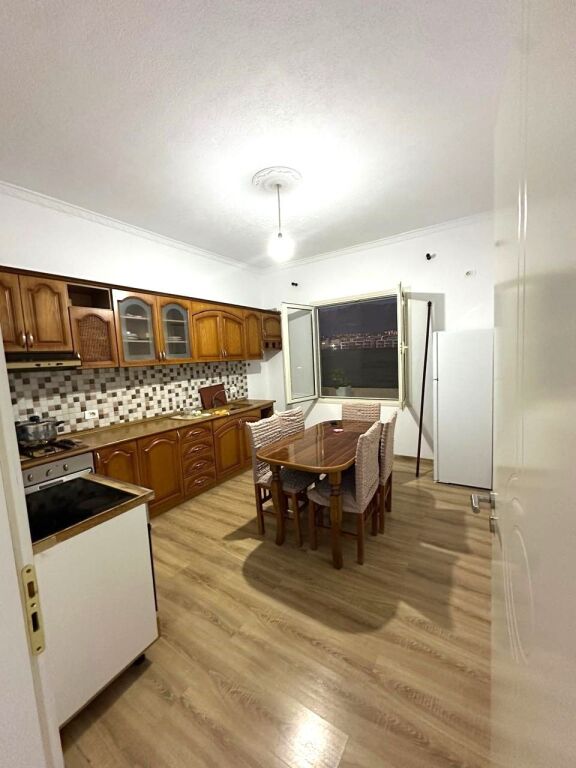 🏡 Jepet me Qera Apartament 2+1 ne Sauk, 500 mije leke