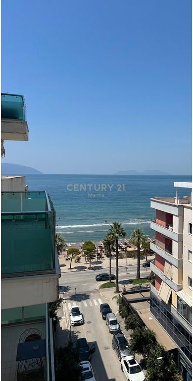APARTMENT 2+1 FOR RENT, ON THE LUNGOMARE!