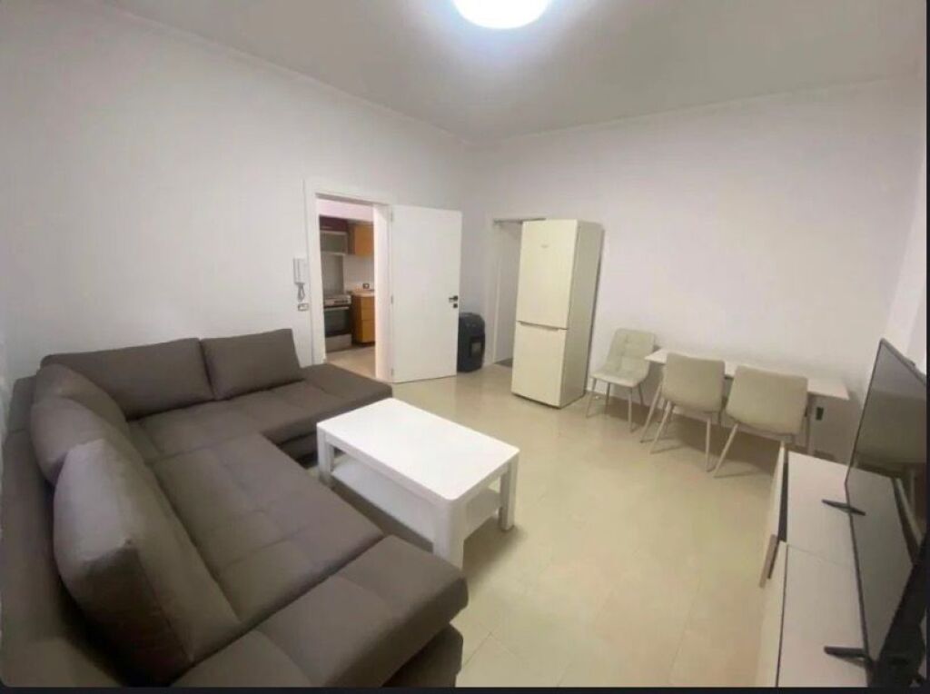 🏡 Apartment 1+1 for Rent – Xhamllik  📍 Xhanfize Keko Street💶 Price: 400€/month
