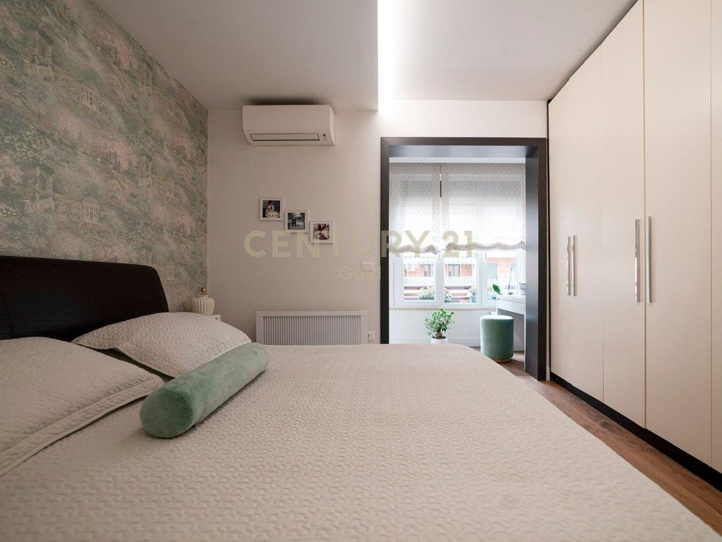 Luxury apartment 2+1+2 for rent in the Center of Tirana, Barrikadave Street