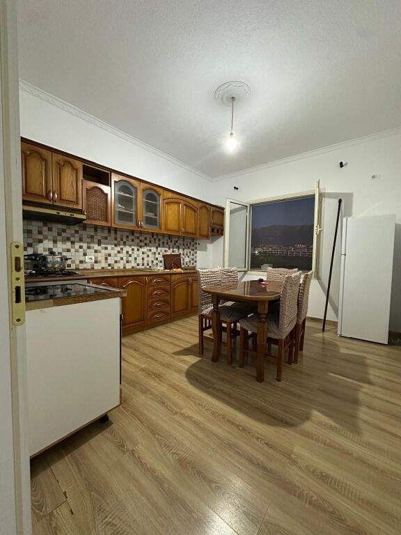 🏡 Jepet me Qera Apartament 2+1 ne Sauk, 500 mije leke