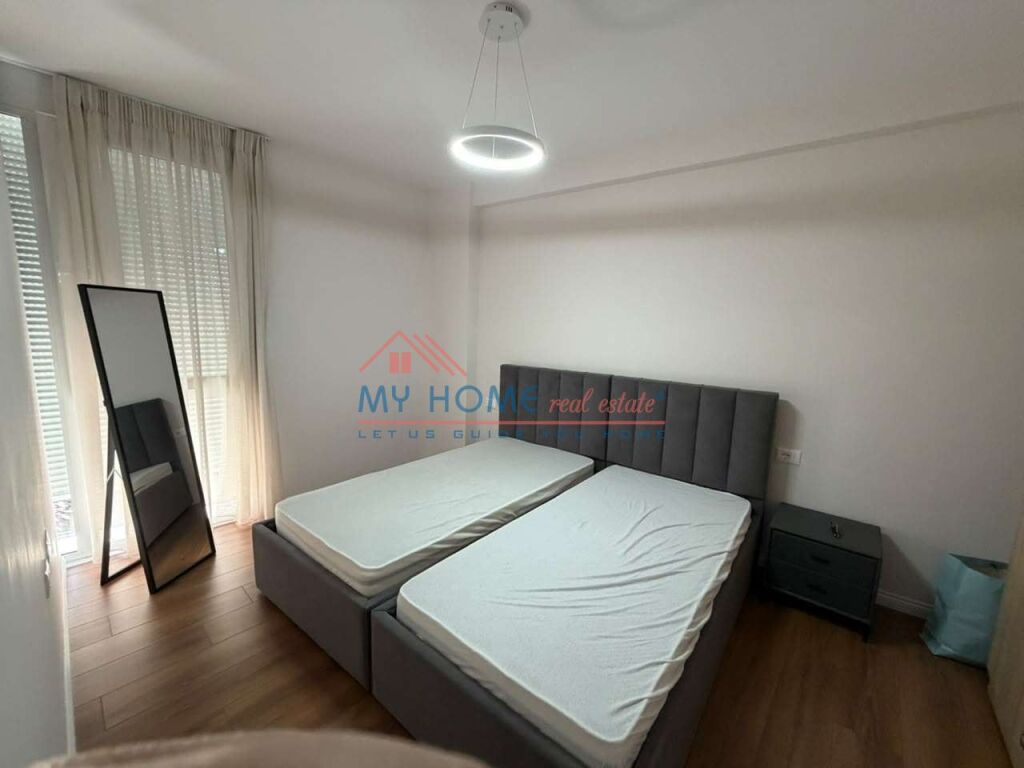 Apartament 2+1 me Qera Rruga e Barrikadave ne Tirane