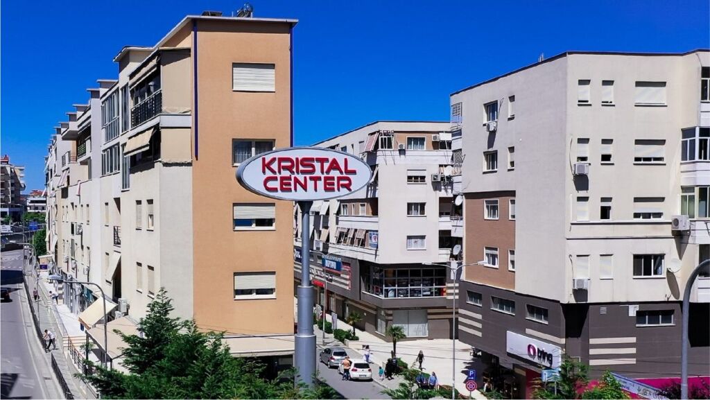 Apartament 2+1 Komuna Parisit prane Kristal Center