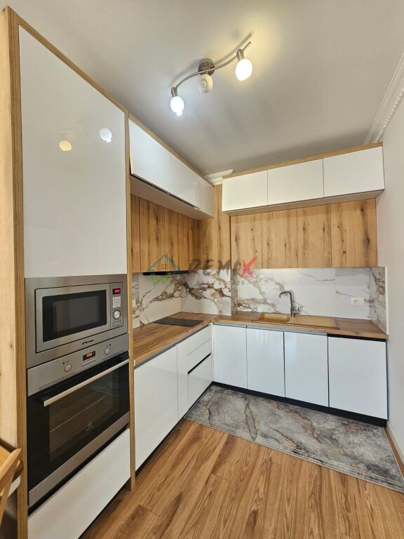 SHITET SUPER APARTAMENT 2+1 ME PAMJE DETI, RROTA E KUQE, PLAZH - DURRËS