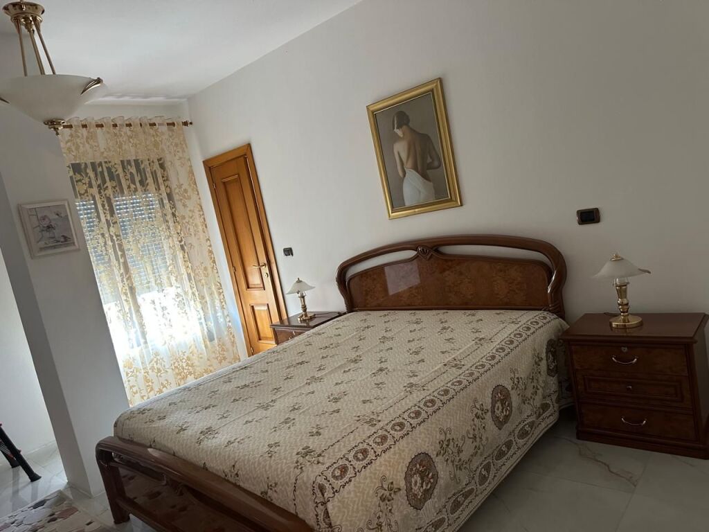 Super Penthouse 3+2 me Qira tek DOWNTOWN