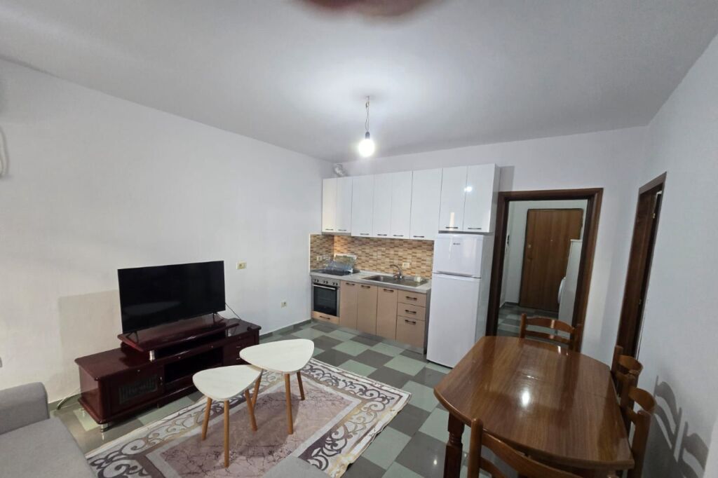 For rent 1+1 on Elbasanit street