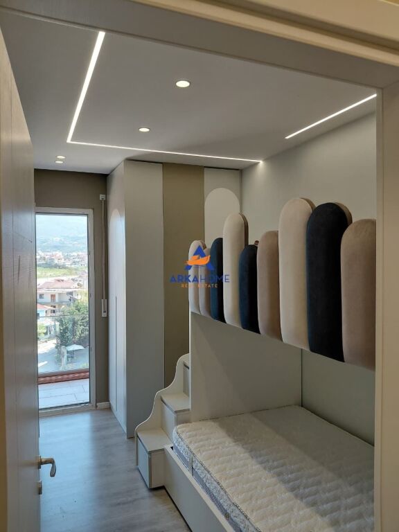 AFFITTASI APPARTAMENTO MODERNO 2+1 + BALCONE "ALI DEMI, COMPLESSO DARLING" 65.000 LEKE