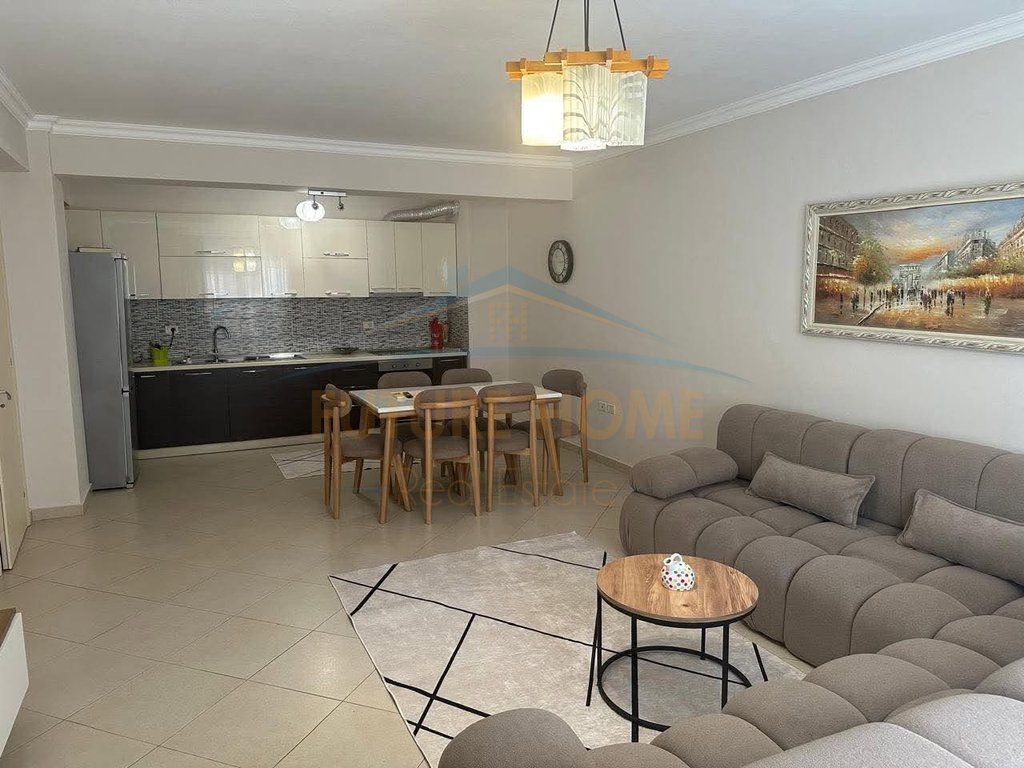 Rent, Apartment 2+1+2, Malajziani, Kthesa Kamzes