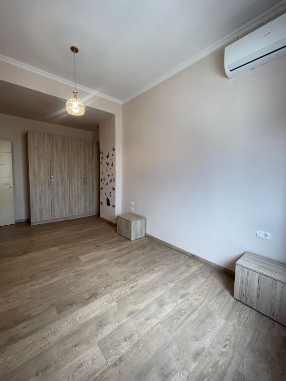 🏠JEPET ME QIRA Apartament 2+1+Post Parkimi pranë Square21