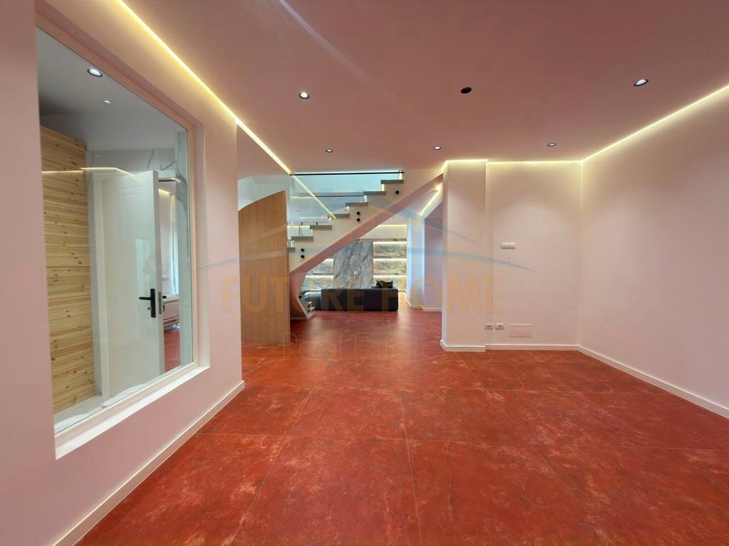 Rent, Villa, Petrele, Tirane