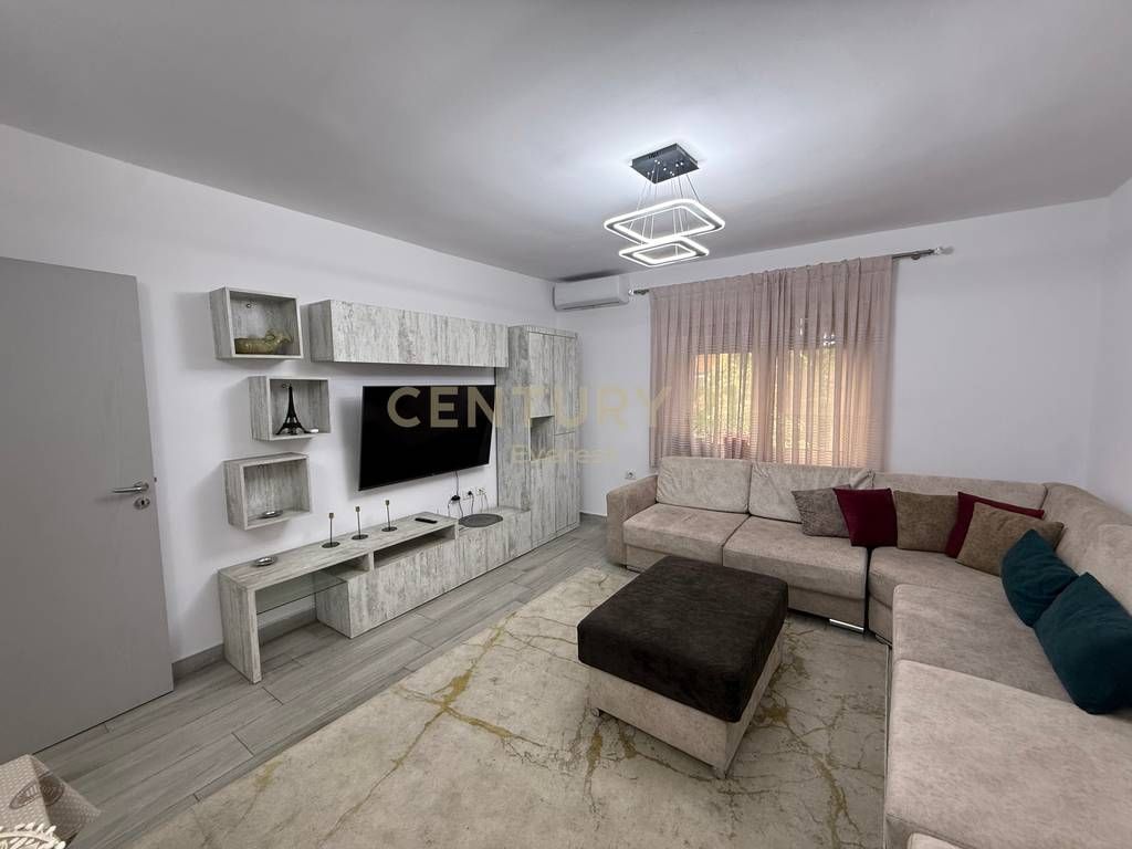 SHKOLLA E BALETIT, JAPIM APARTAMENT 2+1 PER QIRA