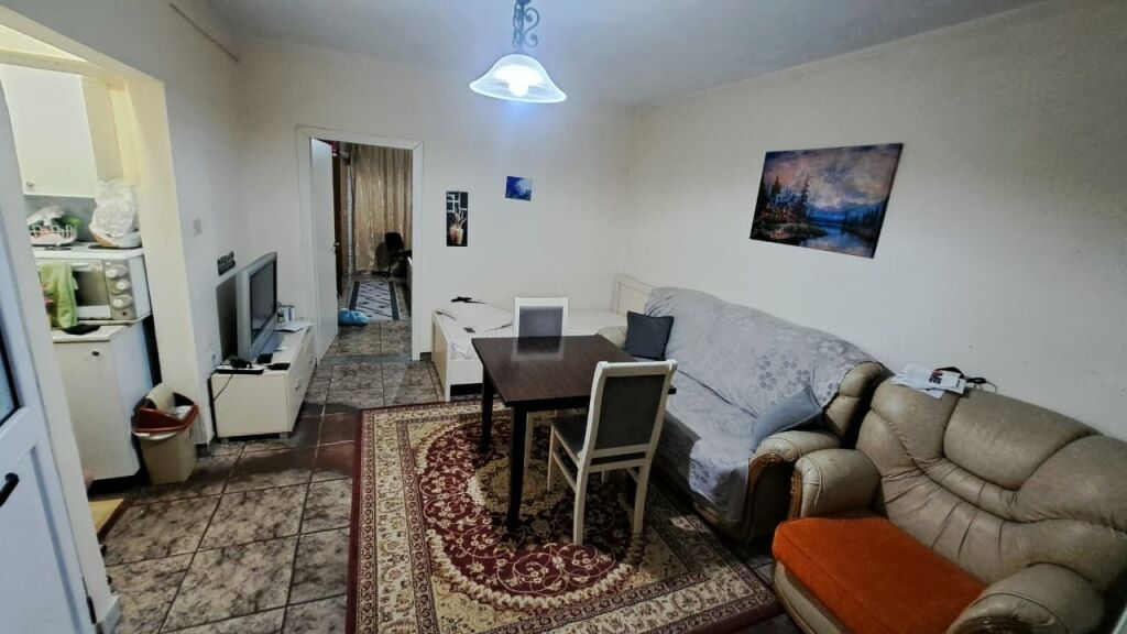 Apartament 1+1 me qera tek Ish Parku ne Rrugen e Kavajes