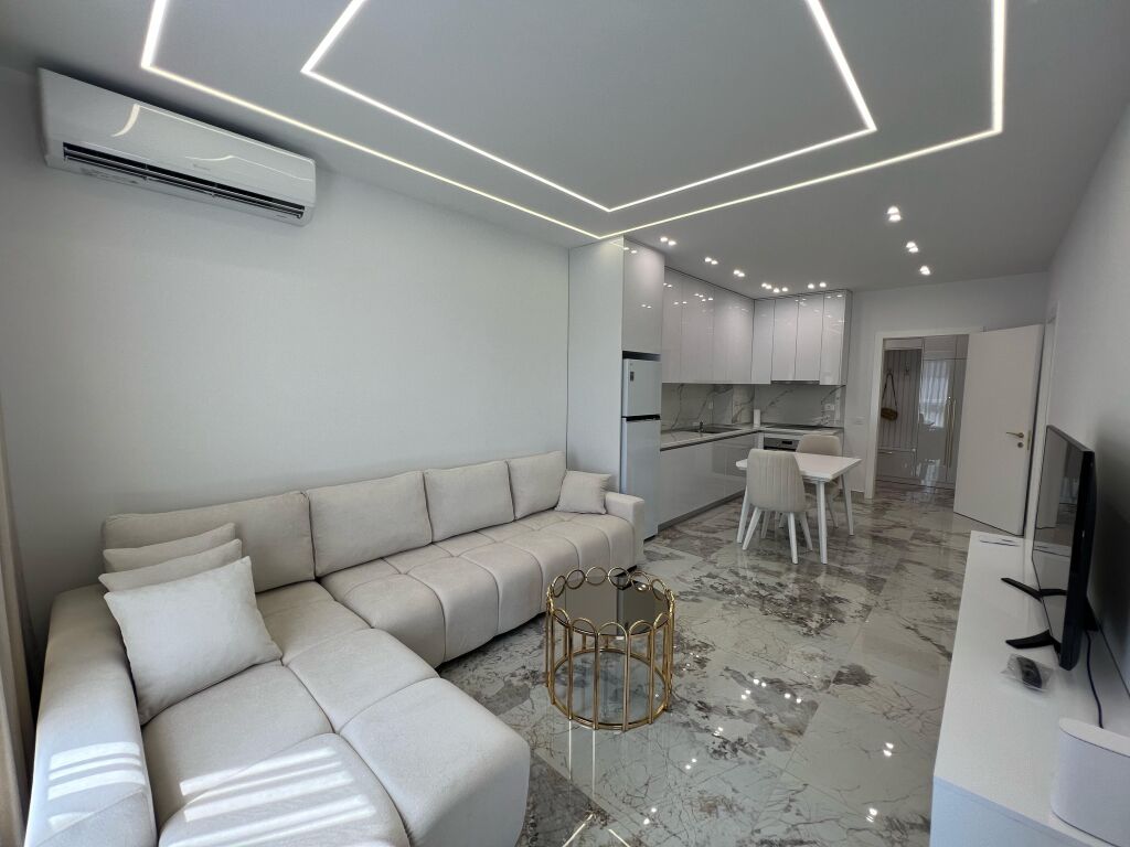 Apartment 1+1 for rent in Paskuqan
