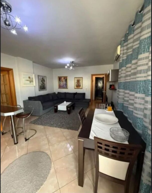 APARTAMENT ME QERA 2+1 IRFAN TOMINI 65.000 LEKE FH-81768