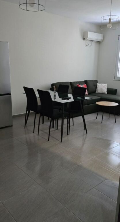 APARTAMENT ME QERA 1+1 KOMUNA E PARISIT 55.000 LEKE  FH-81748