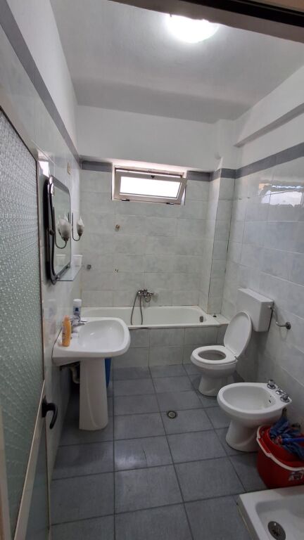 🏡 Apartament 2+1 me qira pranë Markatës!