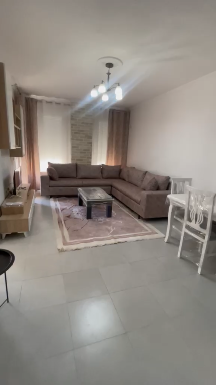 Apartament 2+1+2 per qera 5 Maji !