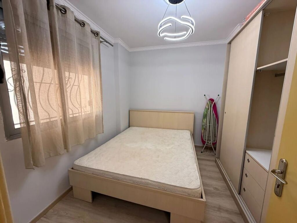 Appartamento 1+1 in vendita in Via Don Bosko, vicino alla Scuola Vace Zela, Via Jordan Misja, Laprake.