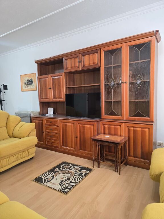 Apartament me qera 2+1+1 ne Bllok