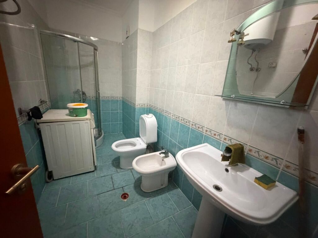 Apartament 2+1+2 me qera ne Astir tek Bar Artisti