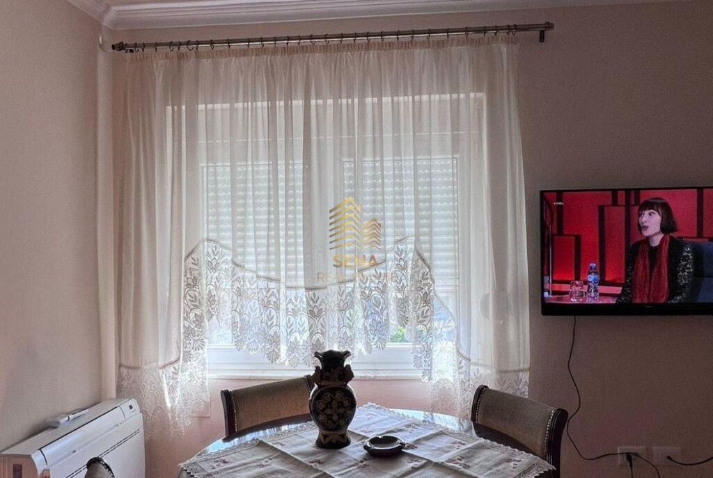Affitto, Appartamento 2+1+balcone, Via Elbasan, 60.000 Lek/mese