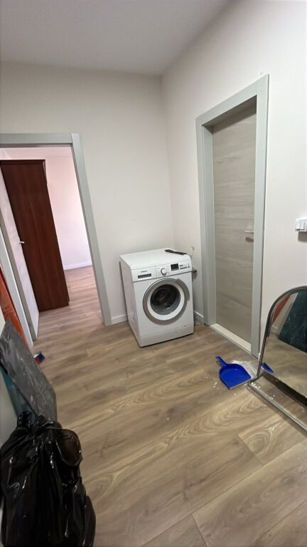 🏡 Apartament 1+1 me Qira ne Laprake te Kmy Mbas Kupoles!, 500 MIJE LEKE