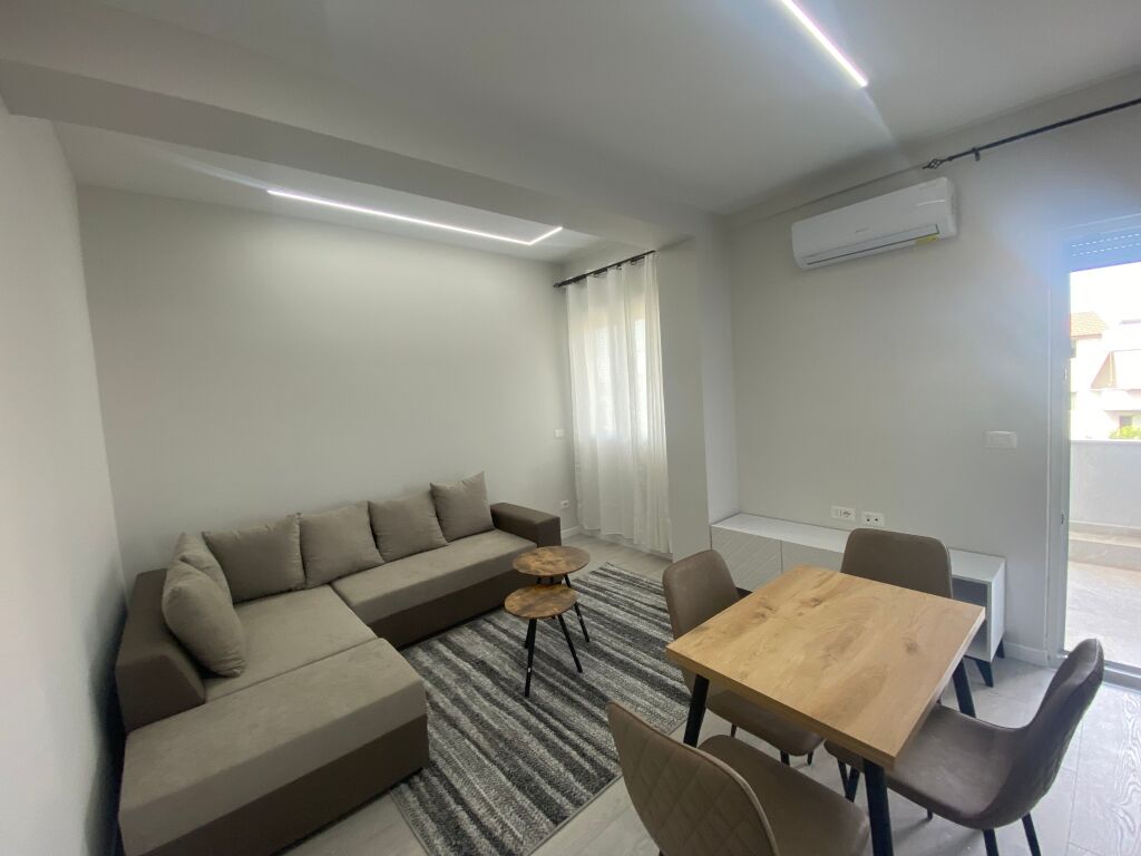 Apartment 1+1+ parking space Kodra e Priftit !