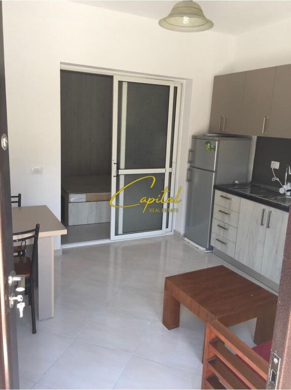 MONOLOCALE IN AFFITTO 40 M2 VIA FORTUZI 45.000 LEKE