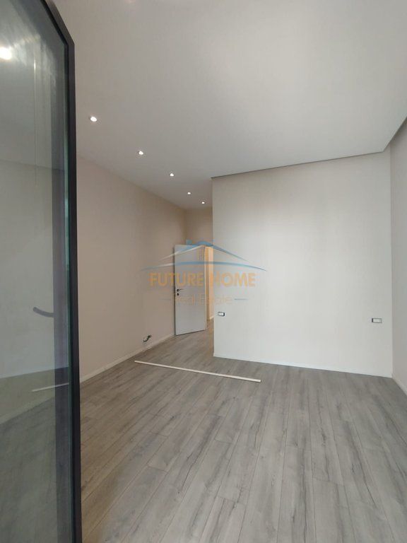 Affitto, Locale Commerciale, Complesso Square 21, Tirana