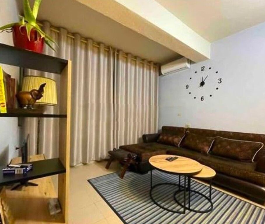 Apartment 1+1+ separate kitchen at Zogu i Pare Boulevard!
