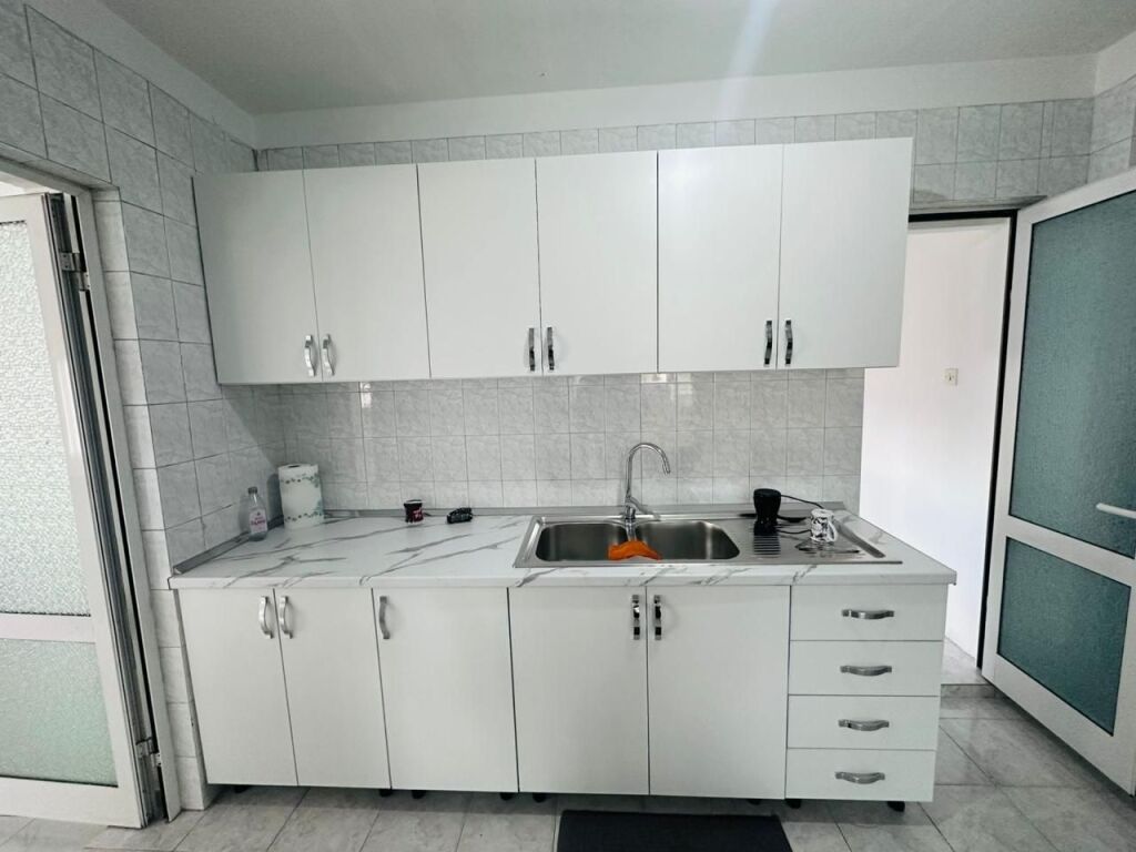 Affittasi Appartamento 3+1+1 Balcone