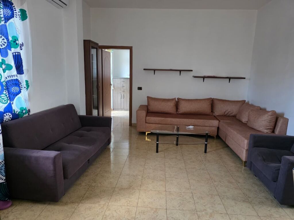 AFFITTASI APPARTAMENTO 2+1+2 BAGNI, NUOVO SAUK, TIRANA