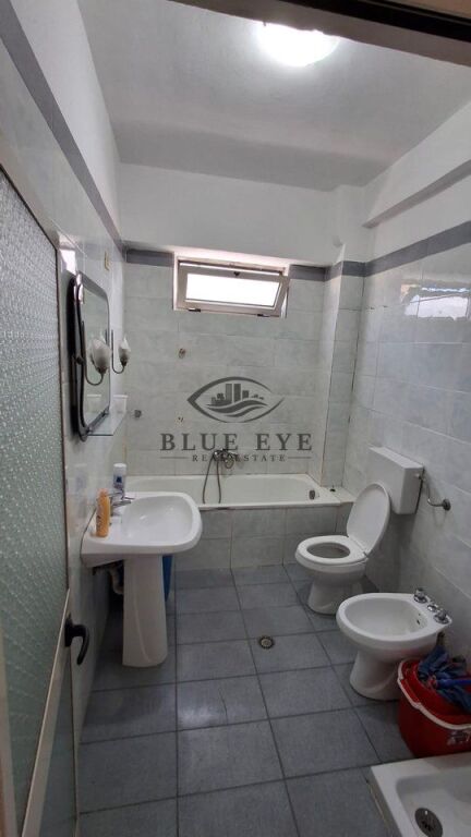 Apartament 2+1 me qira pranë Markatës!
