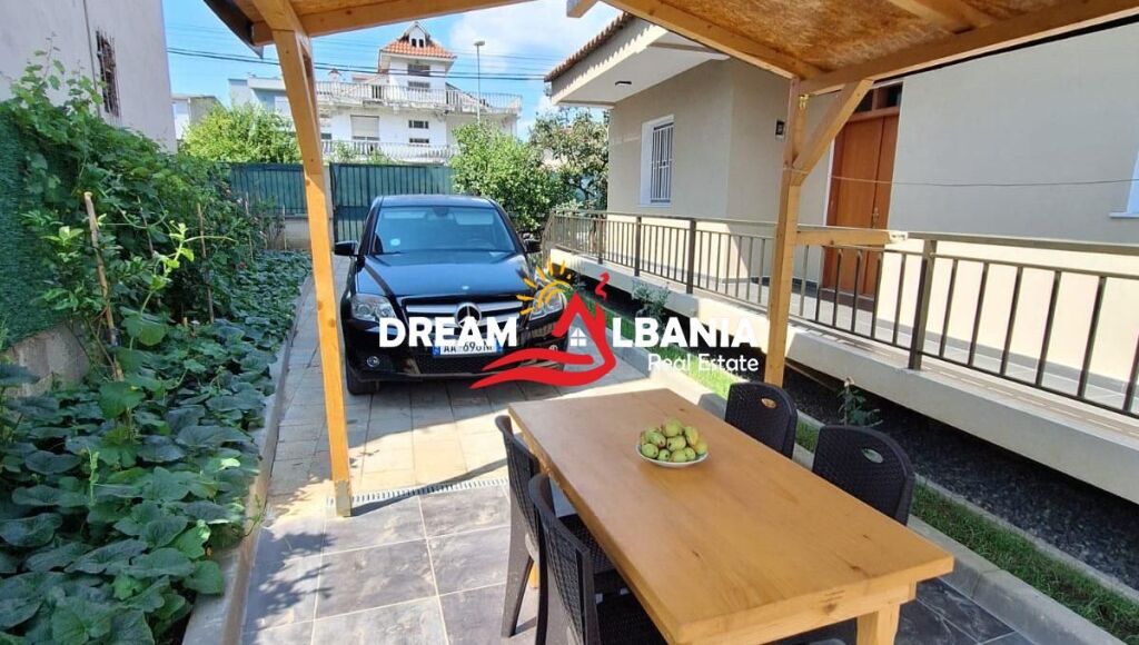Private house with parking for rent in Lapraka (ID 4241038)