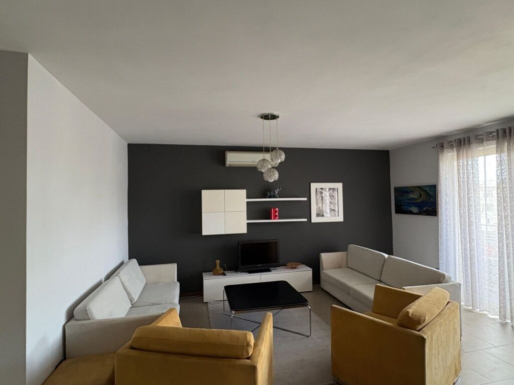 Apartment 2+1 for rent – near Municipal Unit No. 2, Electric Market !