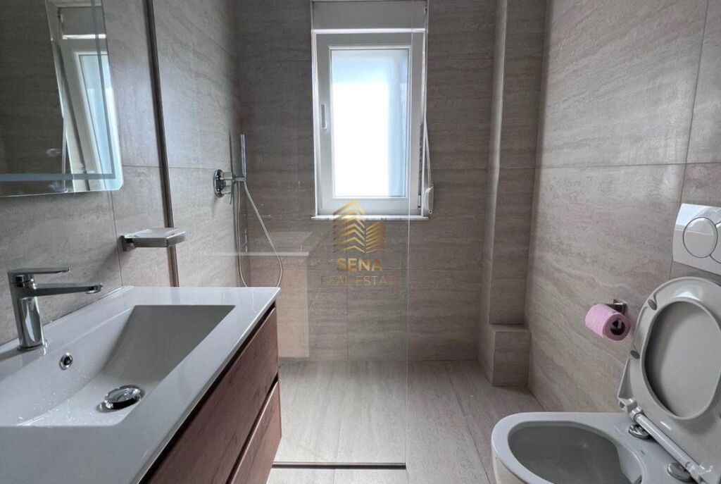 Affitto, Appartamento 2+1+balcone, Via Elbasan, 60.000 Lek/mese
