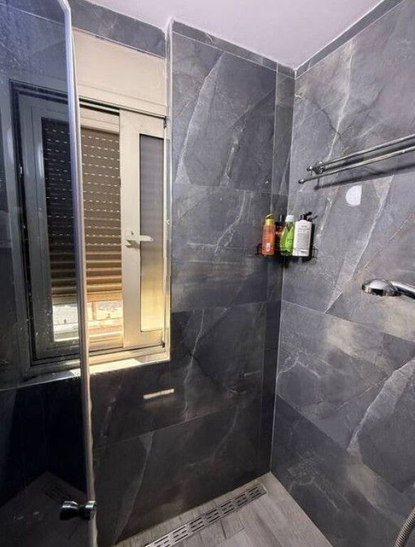 SHKOLLA E BALETIT, JAPIM APARTAMENT 2+1 PER QIRA