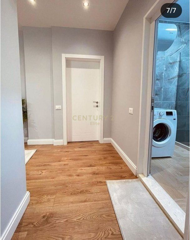 Jepet me qira apartament 2+1 tek Rruga Frosina Plaku!
