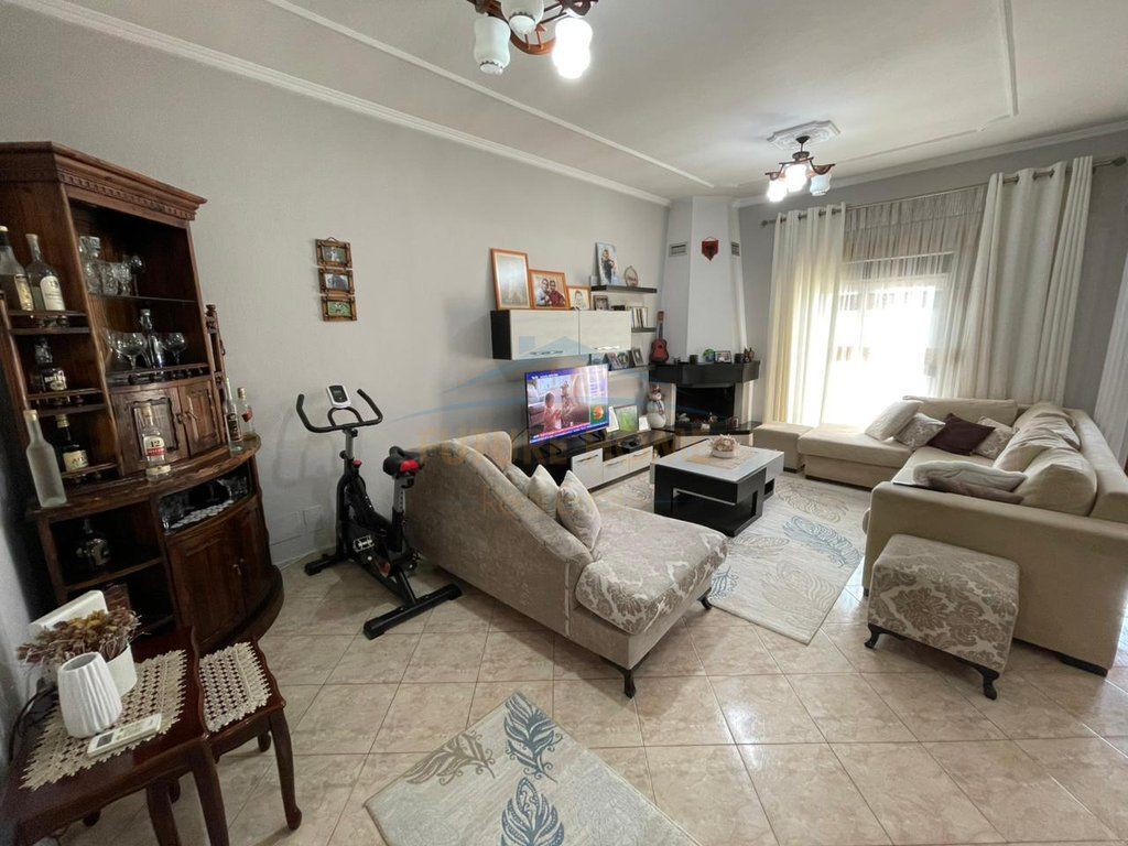 FOR RENT APARTMENT 2+1+PARKING, SIRI KODRA
