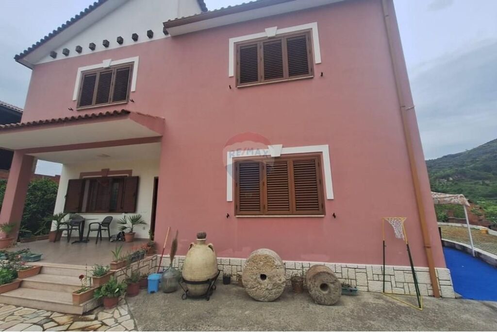 Villa - For Rent - Pezë Helmës, Tirana(ID: 530411012-80)
