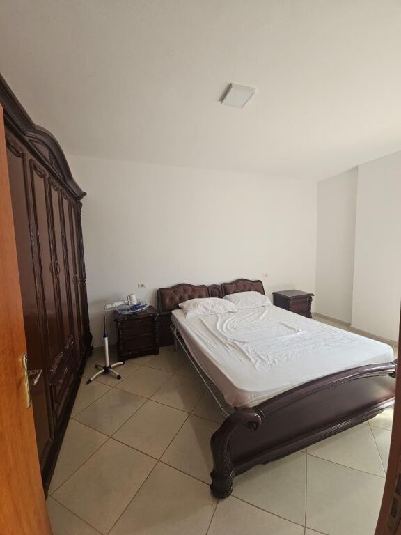 Appartamento 2+1 in Affitto – Zona Galaktiku, Durazzo