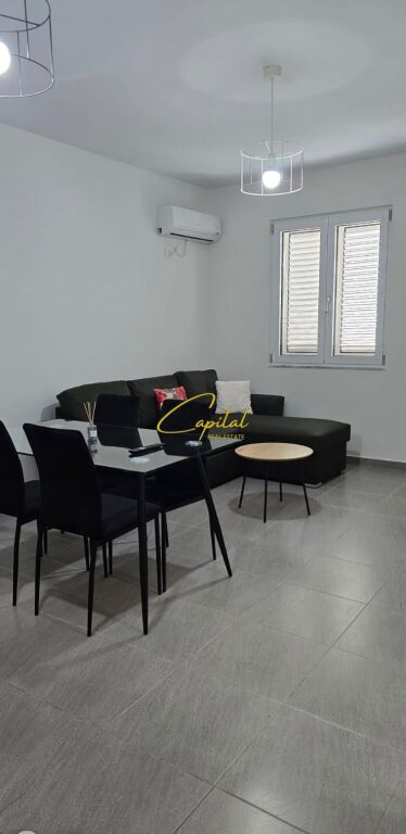 APARTAMENT ME QIRA 1+1 KOMUNA E PARISIT 55.000 LEKE