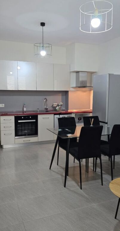 APARTAMENT ME QERA 1+1 KOMUNA E PARISIT 55.000 LEKE  FH-81748