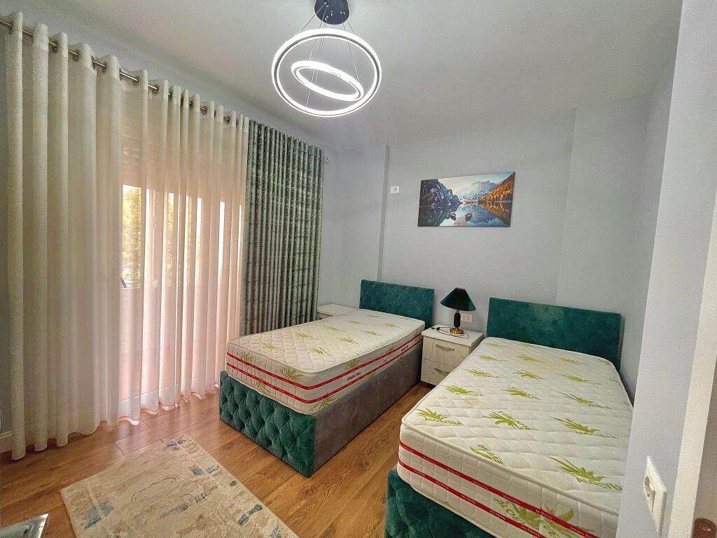 Qera, Apartament 2+1, Ish Parku i Autobuzave, Tirane.