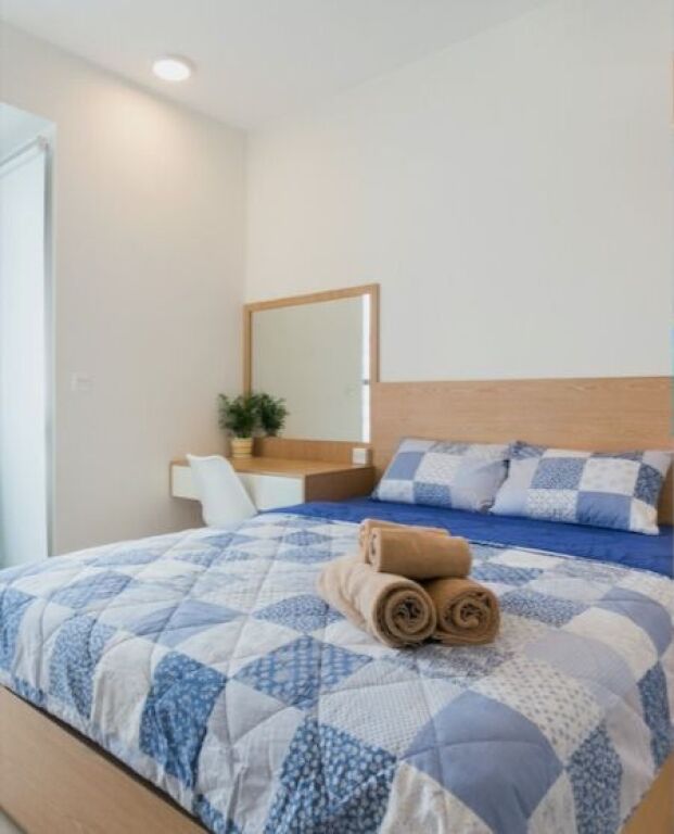 Myslym Shyri, jepet me qera apartament 1+1.