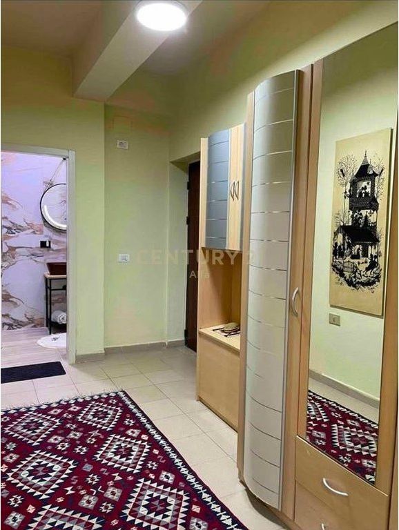 Apartment 1+1+ separate kitchen at Bulevardi Zogu i Pare!
