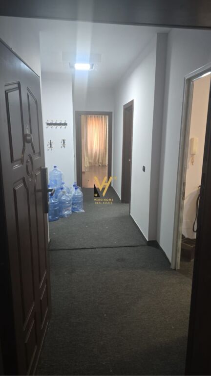 LOCALE COMMERCIALE 145 M2 IN AFFITTO IN PIAZZA WILLSON 1.800 EURO